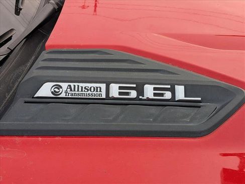 Used 2024 Chevrolet Silverado 2500 LT w/ Convenience Package image 23