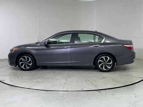 Used 2017 Honda Accord EX-L image 4