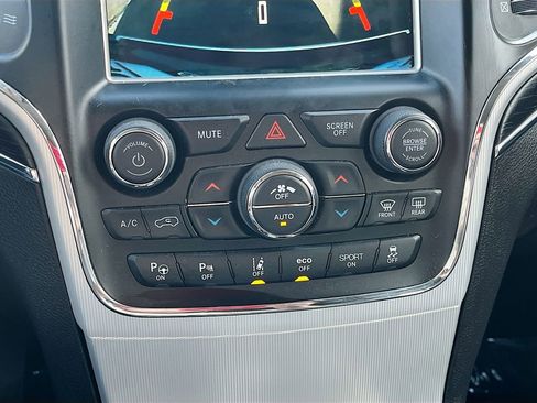 Used 2018 Jeep Grand Cherokee Summit w/ Platinum Series Group AWD/4WD image 16