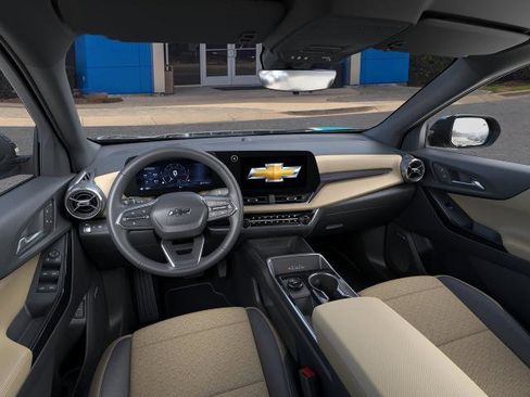 New 2026 Chevrolet Equinox ACTIV w/ Convenience Package III FWD image 40
