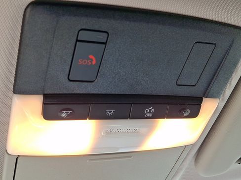 Used 2022 Mitsubishi Outlander SEL AWD/4WD image 32
