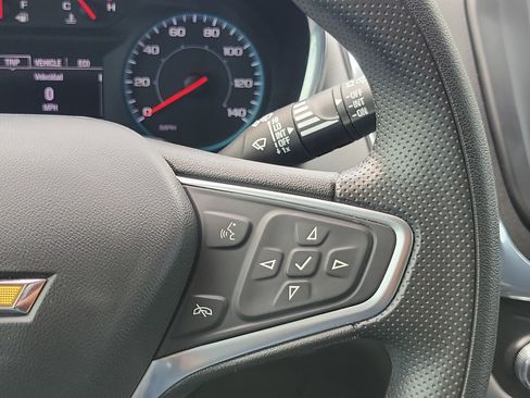 Used 2023 Chevrolet Equinox LS FWD image 27