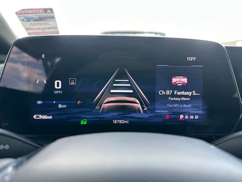 Used 2024 Chevrolet Equinox EV LT FWD image 23