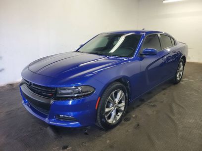 Used 2020 Dodge Charger SXT w/ Cold Weather Package