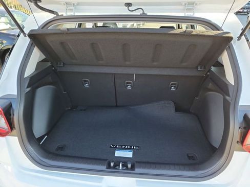 New 2026 Hyundai Venue SE FWD image 20