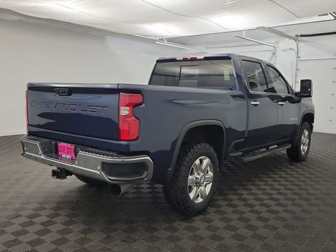 Used 2020 Chevrolet Silverado 2500 LTZ w/ LTZ Plus Package image 8