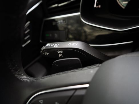 Used 2022 Audi Q7 Premium Plus image 23