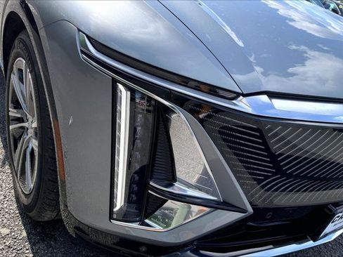 Used 2024 Cadillac Lyriq Luxury AWD/4WD image 28