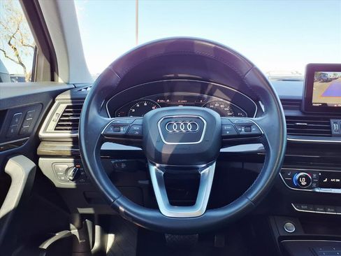 Used 2020 Audi Q5 2.0T Premium w/ Convenience Package image 19