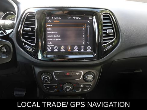 Used 2019 Jeep Compass Limited AWD/4WD image 23