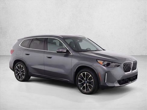 Certified 2023 BMW X3 xDrive30i w/ Convenience Package w/ZPA AWD/4WD image 3