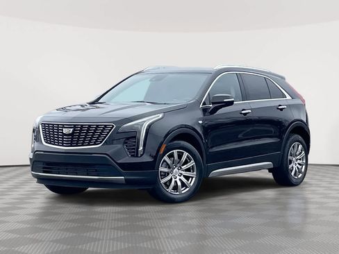 Certified 2022 Cadillac XT4 Premium Luxury w/ Technology Package image 1