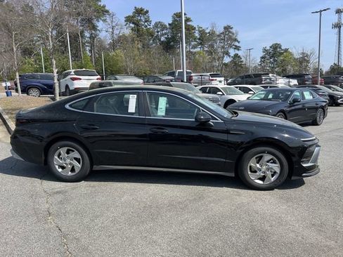 New 2026 Hyundai Sonata SE FWD image 8