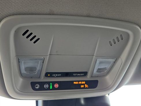 Used 2024 Chevrolet Malibu LT image 24