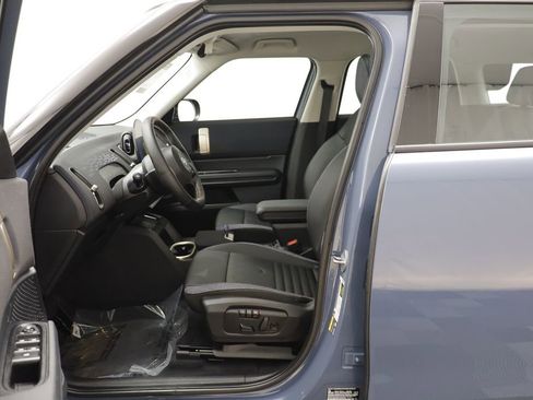 Certified 2025 MINI Cooper Countryman SE image 5