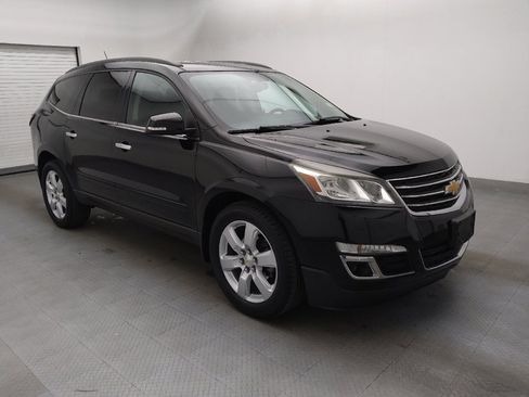 Used 2016 Chevrolet Traverse LT w/ Style and Technology Package image 11