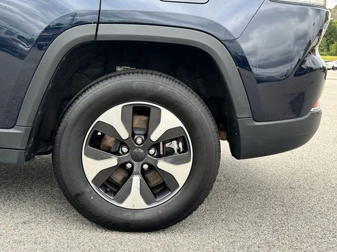 Used 2024 Jeep Grand Cherokee Limited 4xe image 41