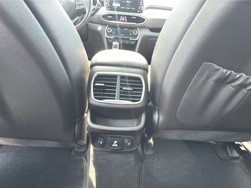 Used 2020 Hyundai Santa Fe Limited image 23