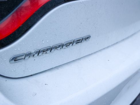 Used 2021 Dodge Charger R/T RWD image 12