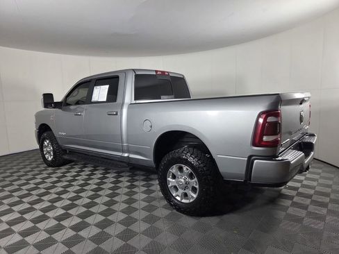 Used 2024 RAM 2500 Laramie AWD/4WD image 7