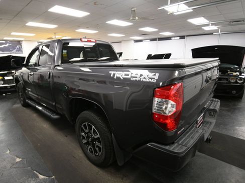 Used 2020 Toyota Tundra Limited w/ Limited Premium Package AWD/4WD image 5