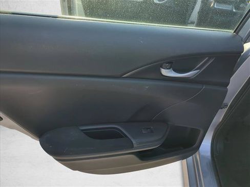 Used 2017 Honda Civic EX image 8