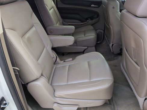 Used 2015 Chevrolet Suburban LTZ AWD/4WD image 25