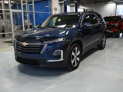 Used 2023 Chevrolet Traverse LT w/ LT Premium Package