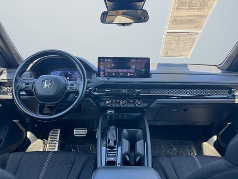 Used 2023 Honda Accord Sport image 10