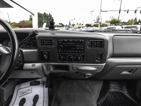 Used 2002 Ford F250 XLT AWD/4WD image 21