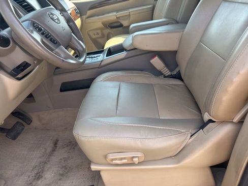 Used 2013 Nissan Armada Platinum AWD/4WD image 22