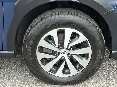 Certified 2023 Subaru Outback Premium image 9