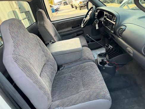 Used 1998 Dodge Ram 3500 Truck 4x4 Regular Cab image 18