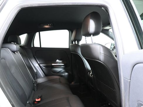 Certified 2022 Mercedes-Benz GLA 250 4MATIC image 25