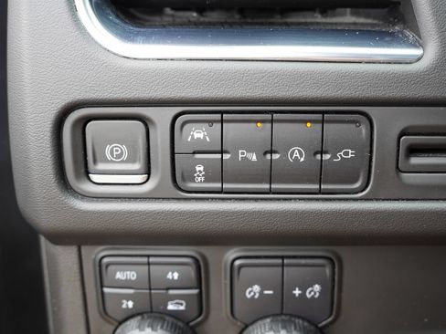 Certified 2022 Chevrolet Tahoe LS w/ Driver Alert Package AWD/4WD image 26
