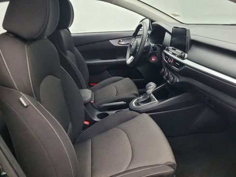 Used 2024 Kia Forte LXS w/ LXS Technology Package image 21