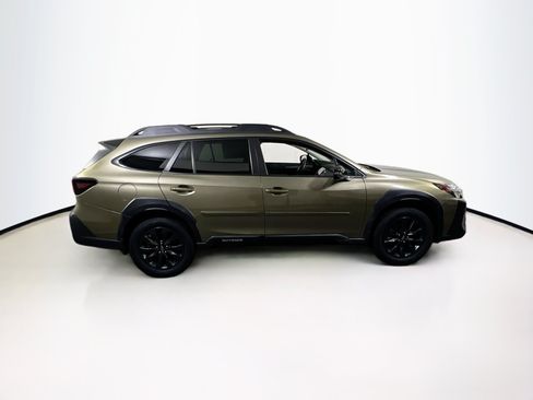 Used 2023 Subaru Outback Onyx Edition AWD/4WD image 4