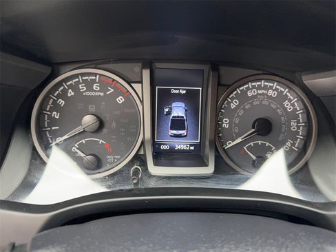 Used 2023 Toyota Tacoma 4x4 Double Cab image 60
