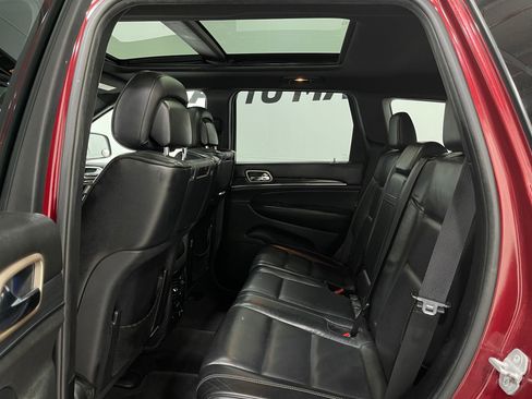 Used 2015 Jeep Grand Cherokee Overland AWD/4WD image 30
