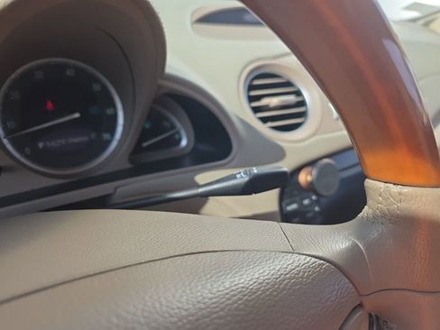 Used 2007 Mercedes-Benz SL 550 image 23