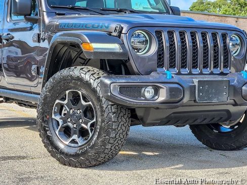 Used 2021 Jeep Wrangler Unlimited Rubicon 4xe w/ Cold Weather Group AWD/4WD image 4