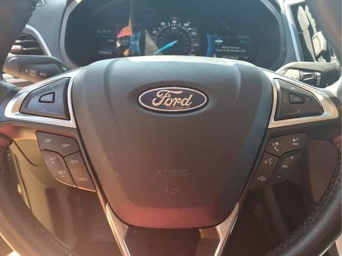 Used 2024 Ford Edge SEL AWD/4WD image 14