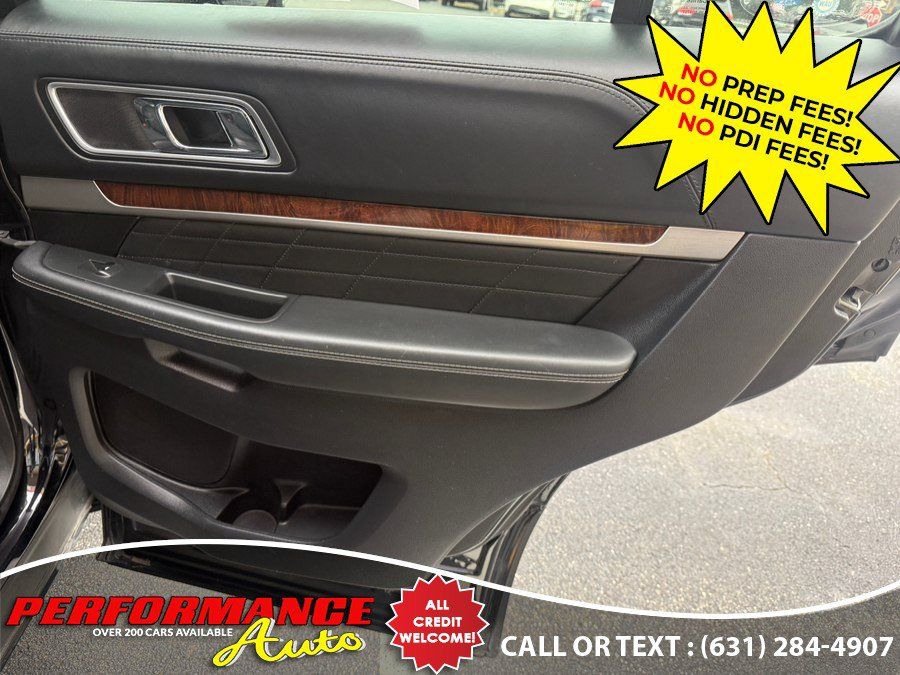 Used 2017 Ford Explorer Platinum AWD/4WD image 28