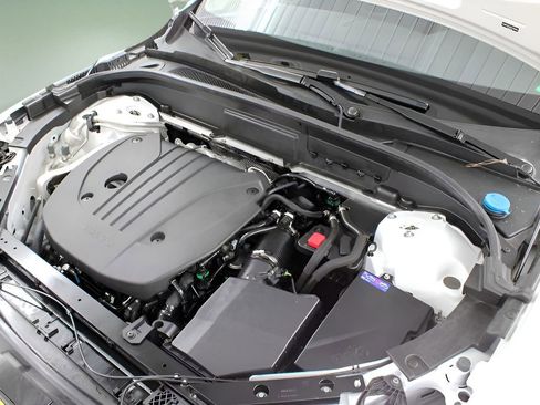 Certified 2025 Volvo XC60 B5 Core image 53