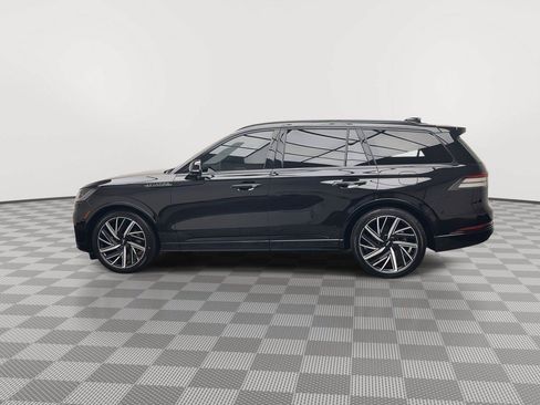 Used 2025 Lincoln Aviator Black Label w/ Jet Appearance Package AWD/4WD image 40