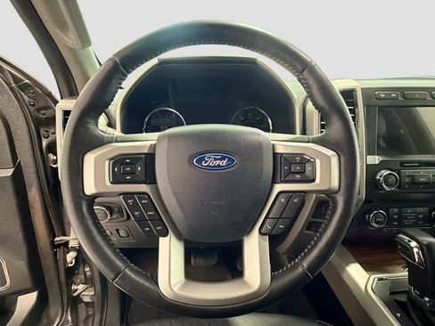 Used 2020 Ford F150 Lariat w/ Max Trailer Tow Package AWD/4WD image 10