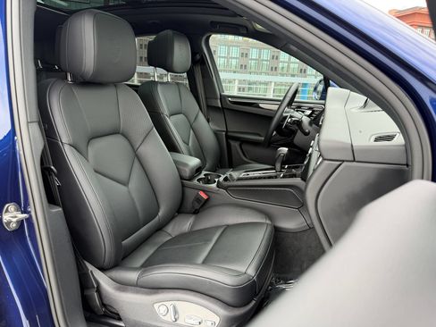 Certified 2026 Porsche Macan AWD/4WD image 14