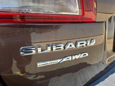 Used 2019 Subaru Outback 2.5i Limited AWD/4WD image 32