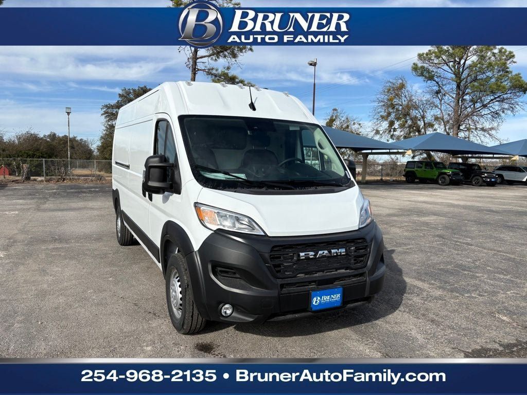New 2026 RAM ProMaster 2500 w/ Convenience Group FWD image 3