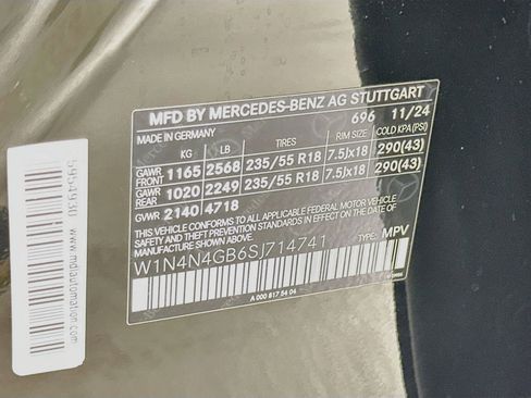 Certified 2025 Mercedes-Benz GLA 250 image 30